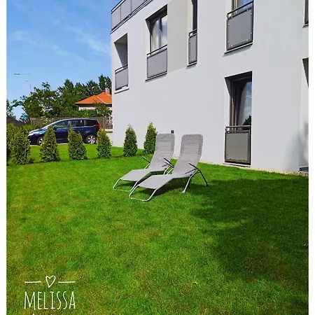 Melissa Apartman بالاتونفوريد